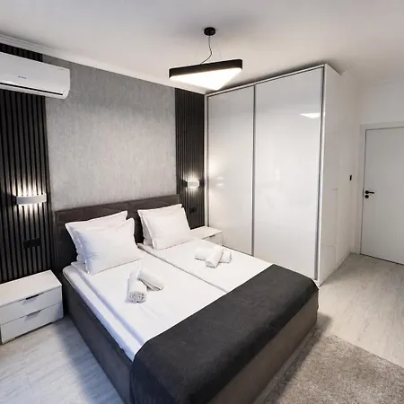 Bright & Stylish 1-bedroom Lejlighed